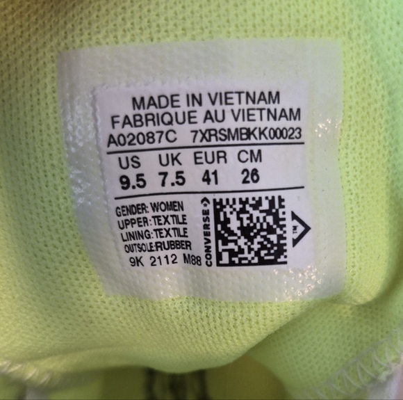 Converse Chuck Taylor Lift Platform Sneakers Volt Glow Yellow Women's Sz 9.5 NEW - Picture 12 of 14